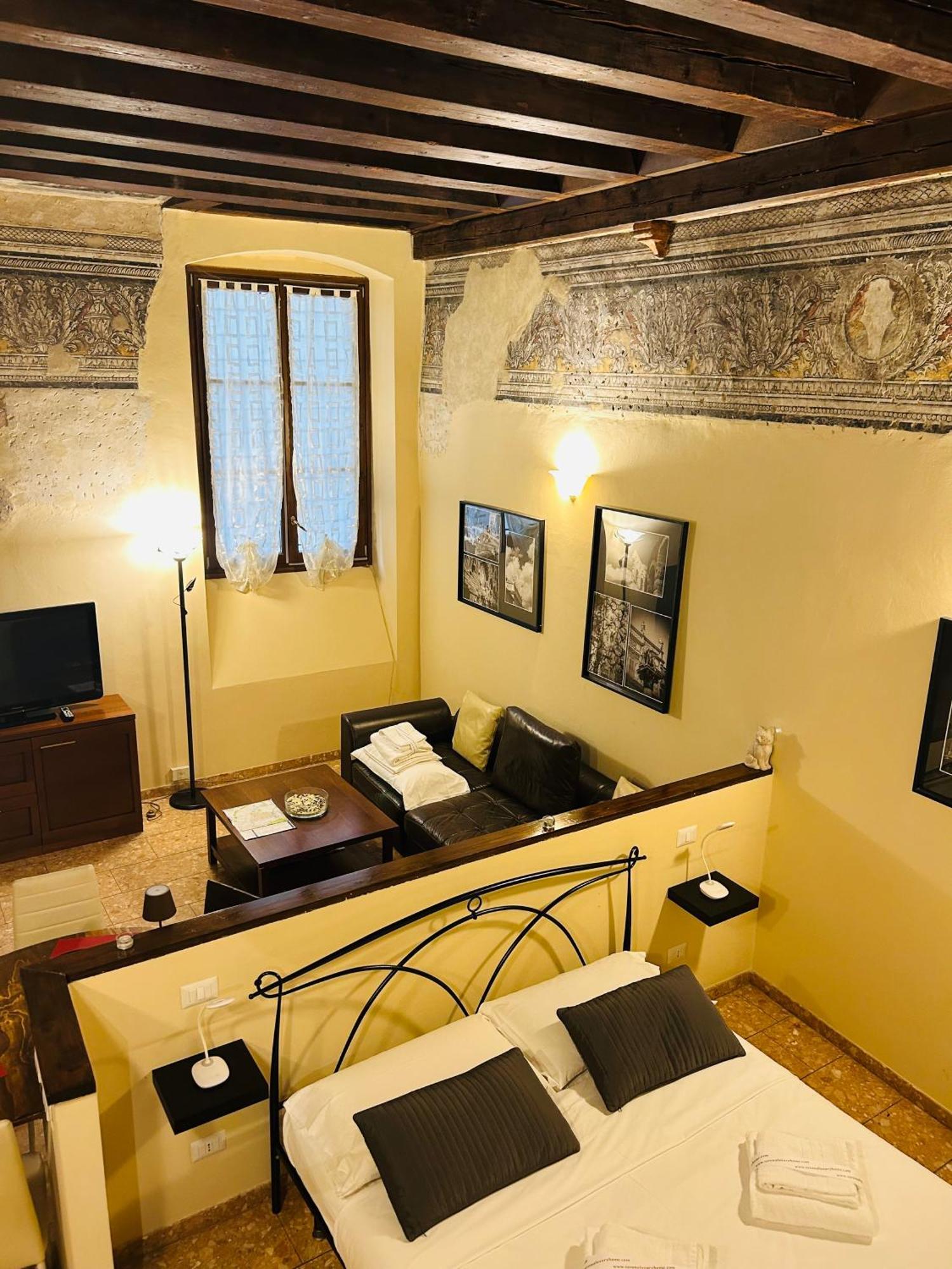 Palazzo Duomo Apartment Verona Exterior foto