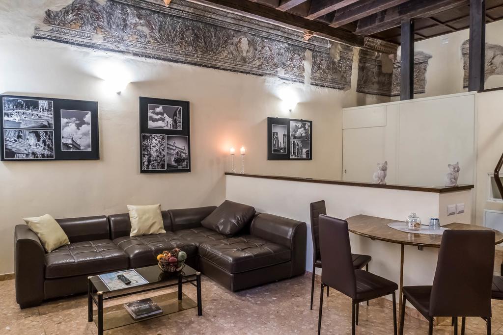 Palazzo Duomo Apartment Verona Exterior foto